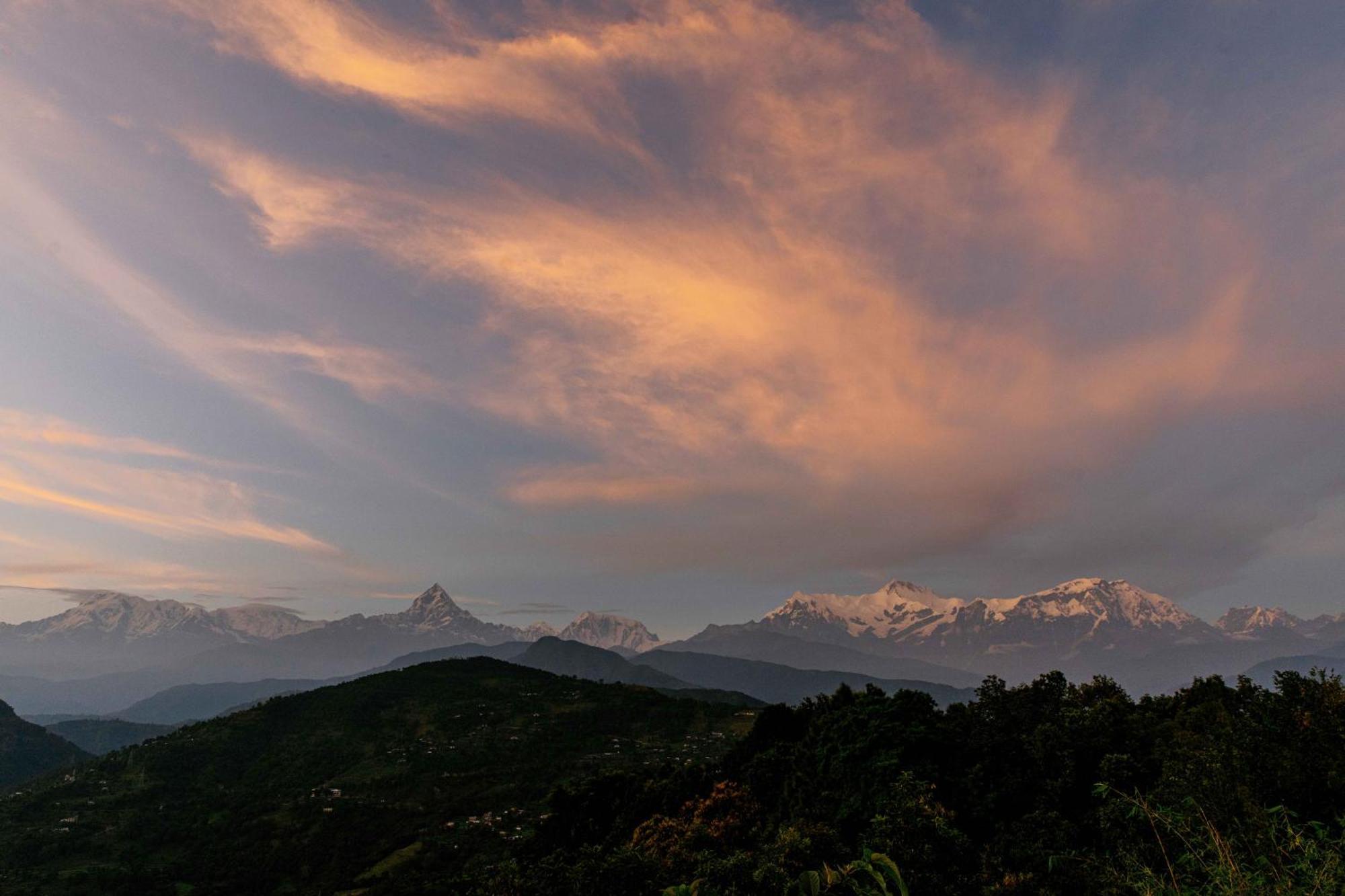 Tiger Mountain Pokhara alojamiento Exterior foto