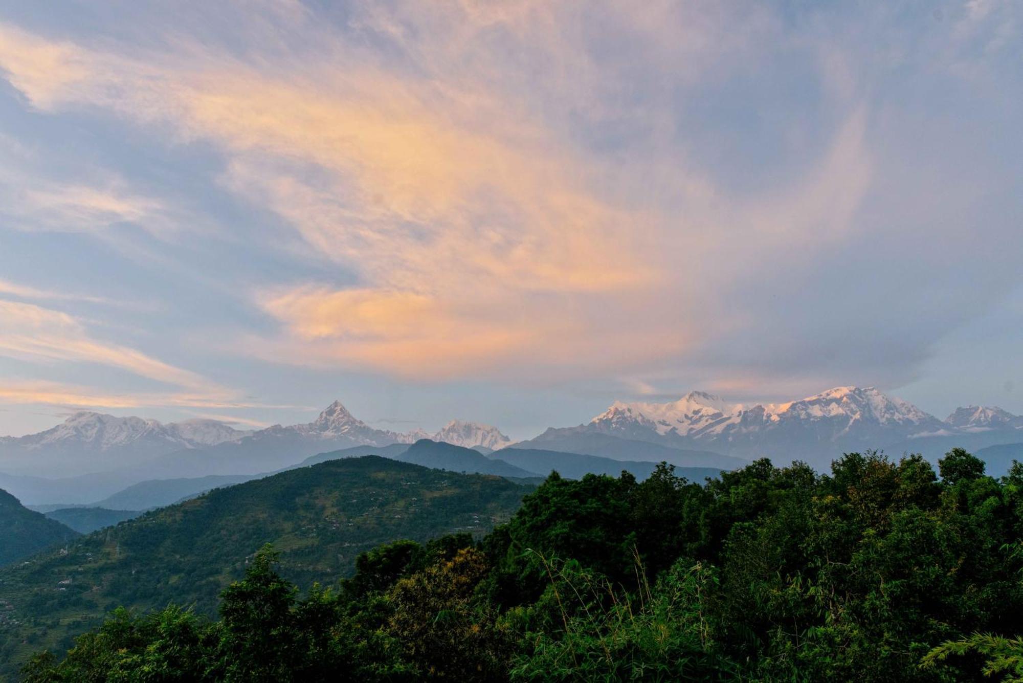 Tiger Mountain Pokhara alojamiento Exterior foto